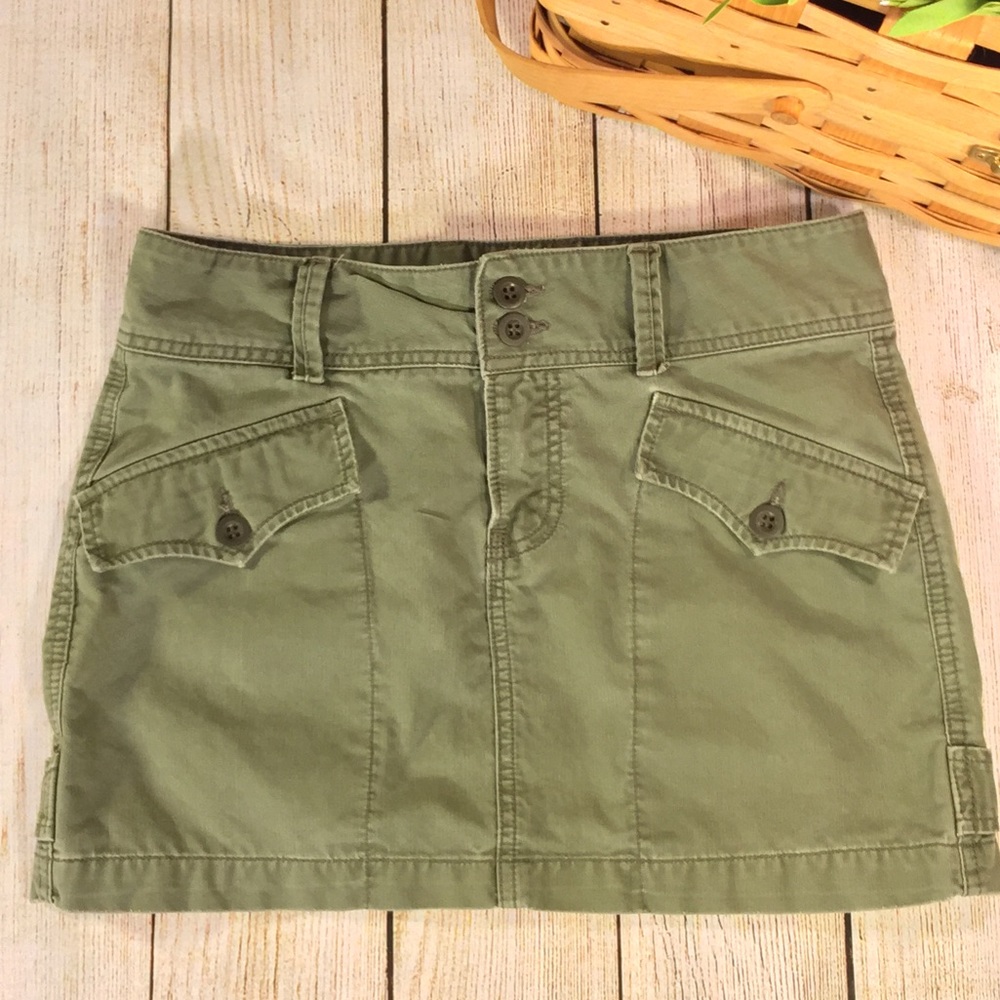 Super Cute Lucky Olive Jean Mini Skirt 6/28 EUC🌸